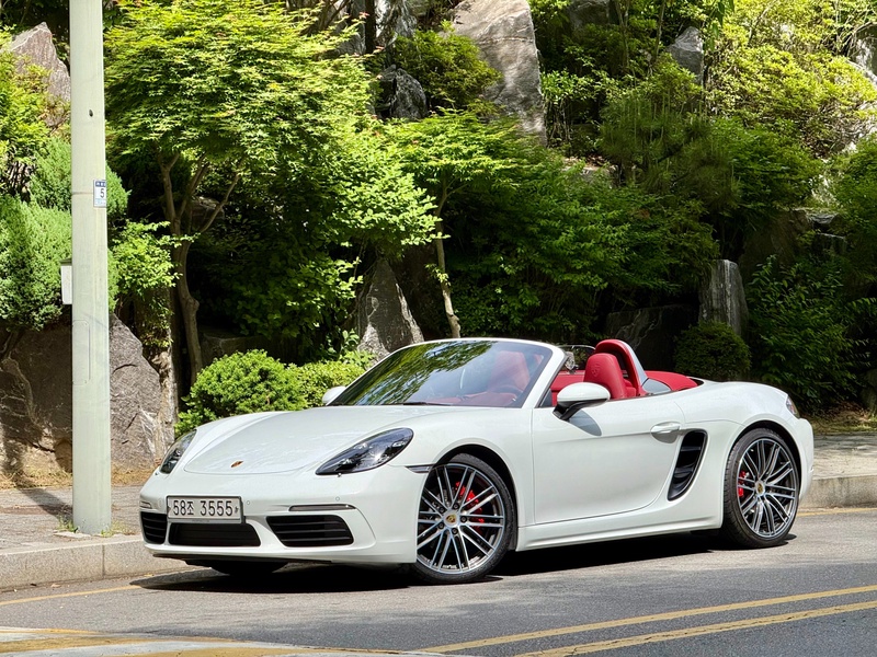 Porsche 718