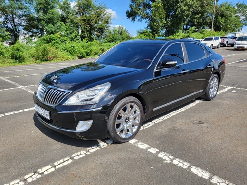 Hyundai Equus 2012
