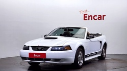 Ford Mustang 2003