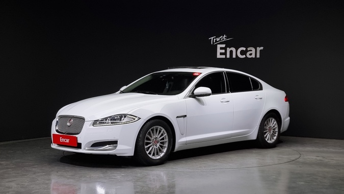 Jaguar XF 2014