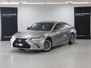 Lexus ES 2024