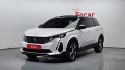 Peugeot 5008 2021