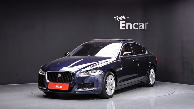 Jaguar XF 2017