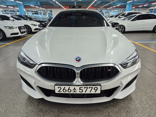 BMW 8 Series 2023