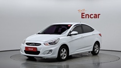 Hyundai Accent 2013