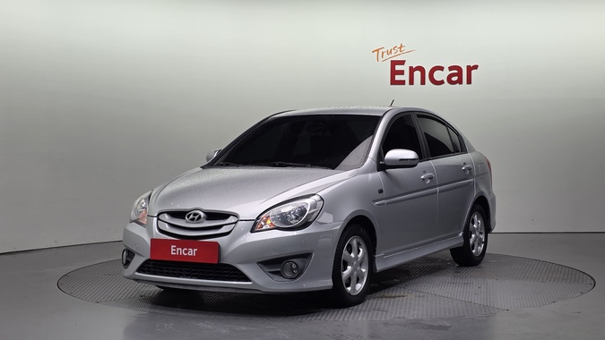 Hyundai Verna 2009