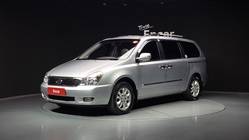 Kia Canival 2011