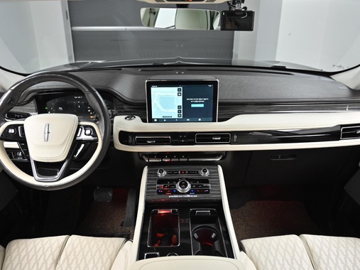Lincoln Aviator 2023