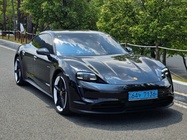 Porsche Taycan 2022