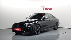 Mercedes-Benz E-Class 2022