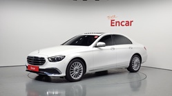 Mercedes-Benz E-Class 2022
