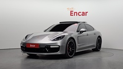 Porsche Panamera 2020