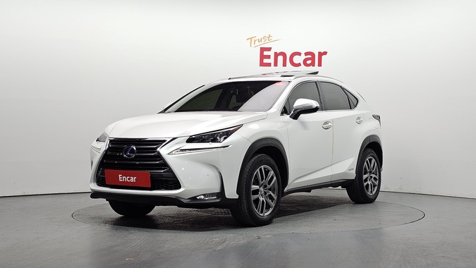 Lexus NX 2016