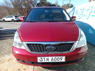 Kia Canival 2011