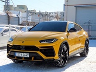 Lamborghini Urus 2021