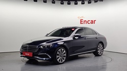 Mercedes-Benz E-Class 2022