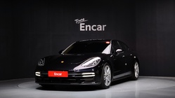 Porsche Panamera 2021