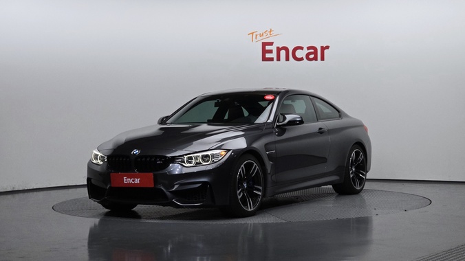 BMW M4 2017