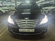 Hyundai Genesis 2013