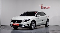Mercedes-Benz GLA-Class 2016