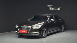 Genesis EQ900 2017