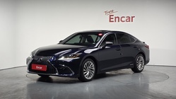 Lexus ES 2021