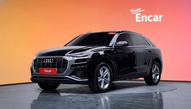Audi Q8 2021