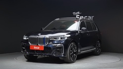 BMW X7 2021