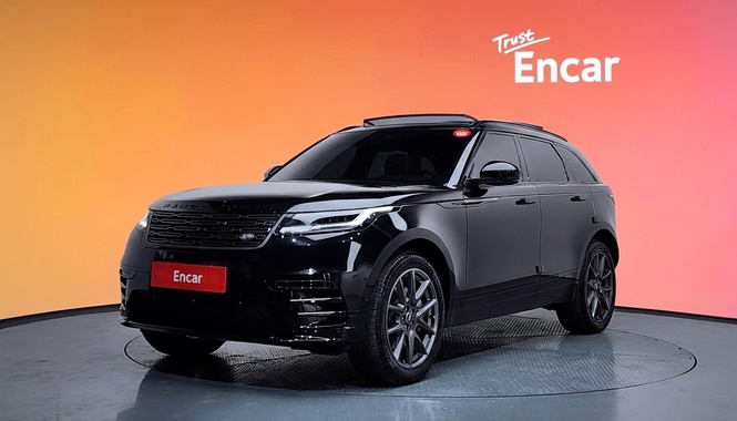 Land Rover Velar 2025