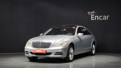 Mercedes-Benz S-Class 2011