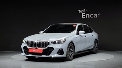 BMW 5 Series 2025