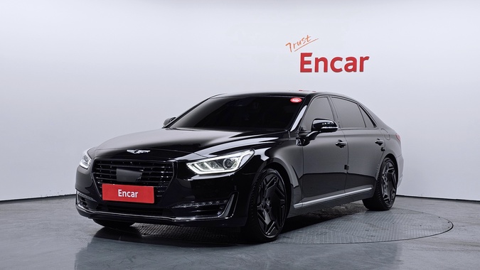 Genesis EQ900 2017
