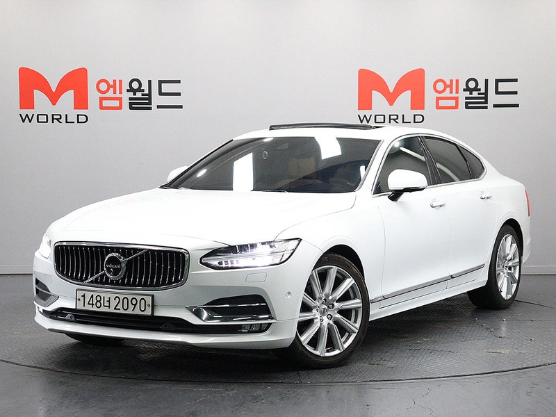 Volvo S90