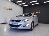 Hyundai Avante 2013