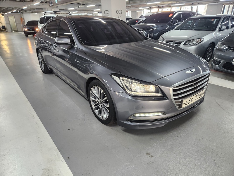 Hyundai Genesis