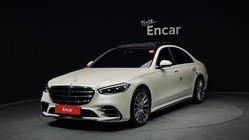 Mercedes-Benz S-Class 2023