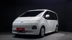 Hyundai Staria 2023