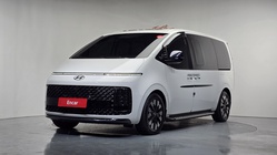 Hyundai Staria 2025