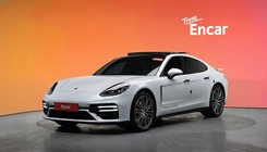 Porsche Panamera 2018