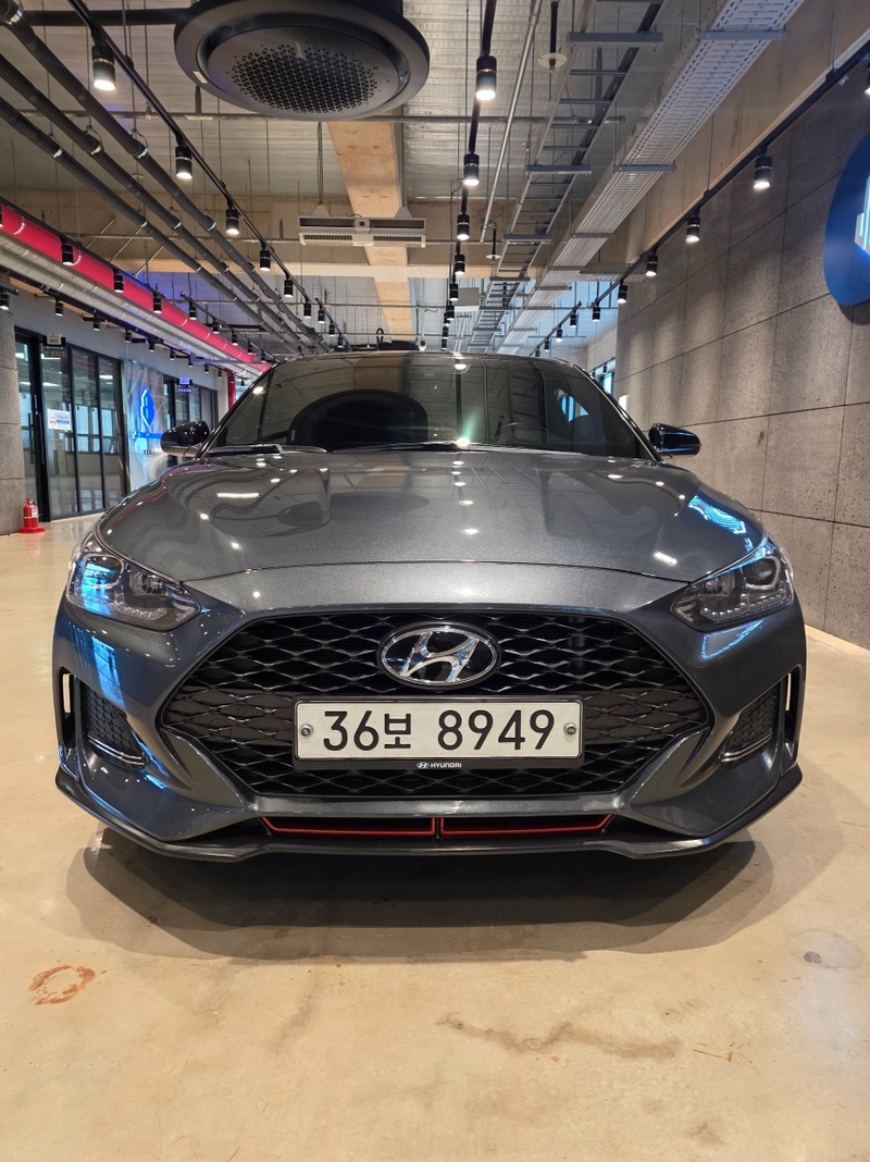 Hyundai Veloster