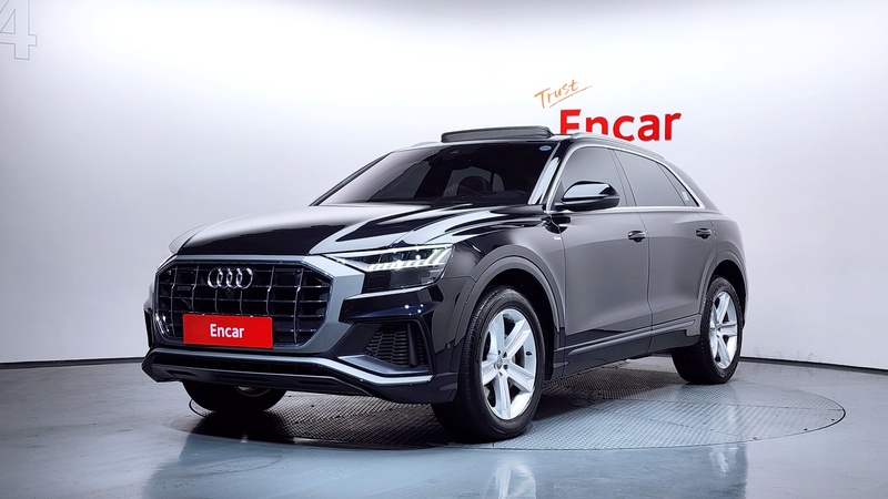 Audi Q8