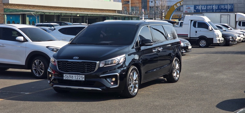 Kia Canival