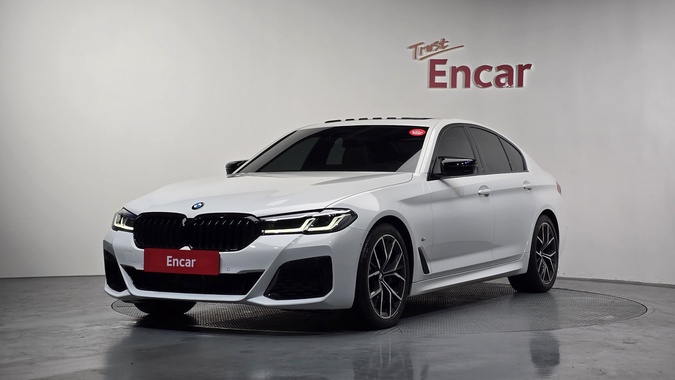 BMW 5 Series 2023