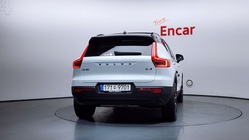 Volvo XC40 2021