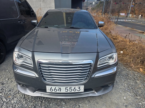 Chrysler 300C 2012