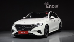 Mercedes-Benz E-Class 2024