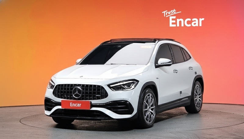 Mercedes-Benz GLA-Class