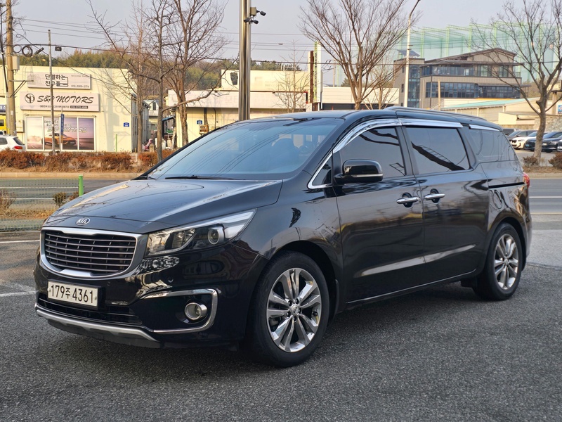 Kia Canival