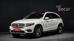 Mercedes-Benz GLC-Class 2019
