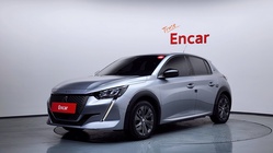 Peugeot 208 2022